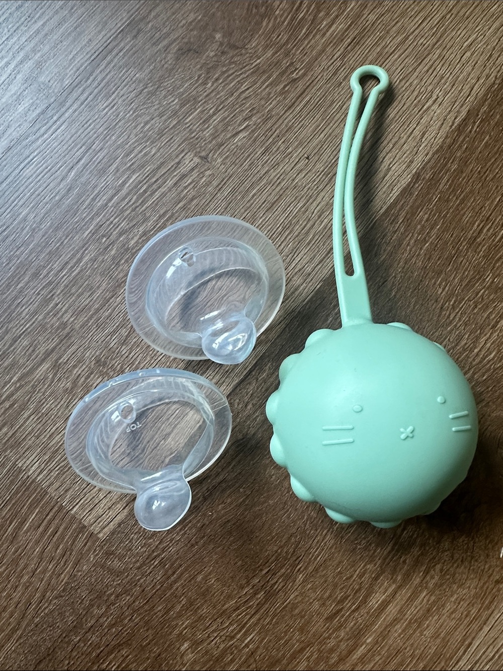 Pacii Silicone Pacifiers with Holder
